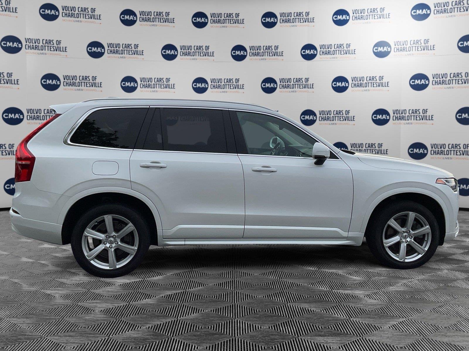 Used 2023 Crystal White Metallic Volvo Core image 6