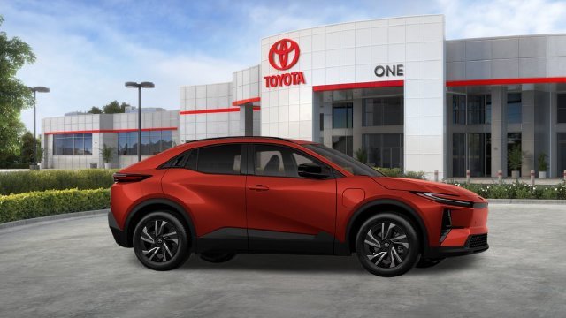 New 2027 Tandoori Toyota  SE image 16