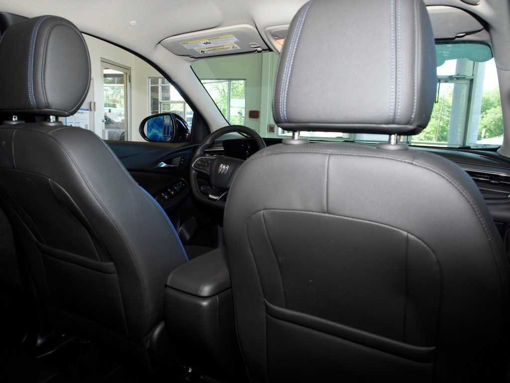 2025 Buick Encore GX Sport Touring - Photo 32