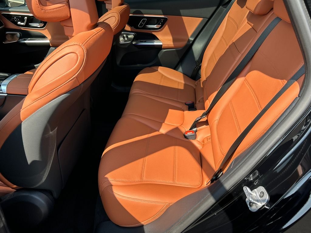 New 2026 Black Mercedes-Benz GLC 300 image 23