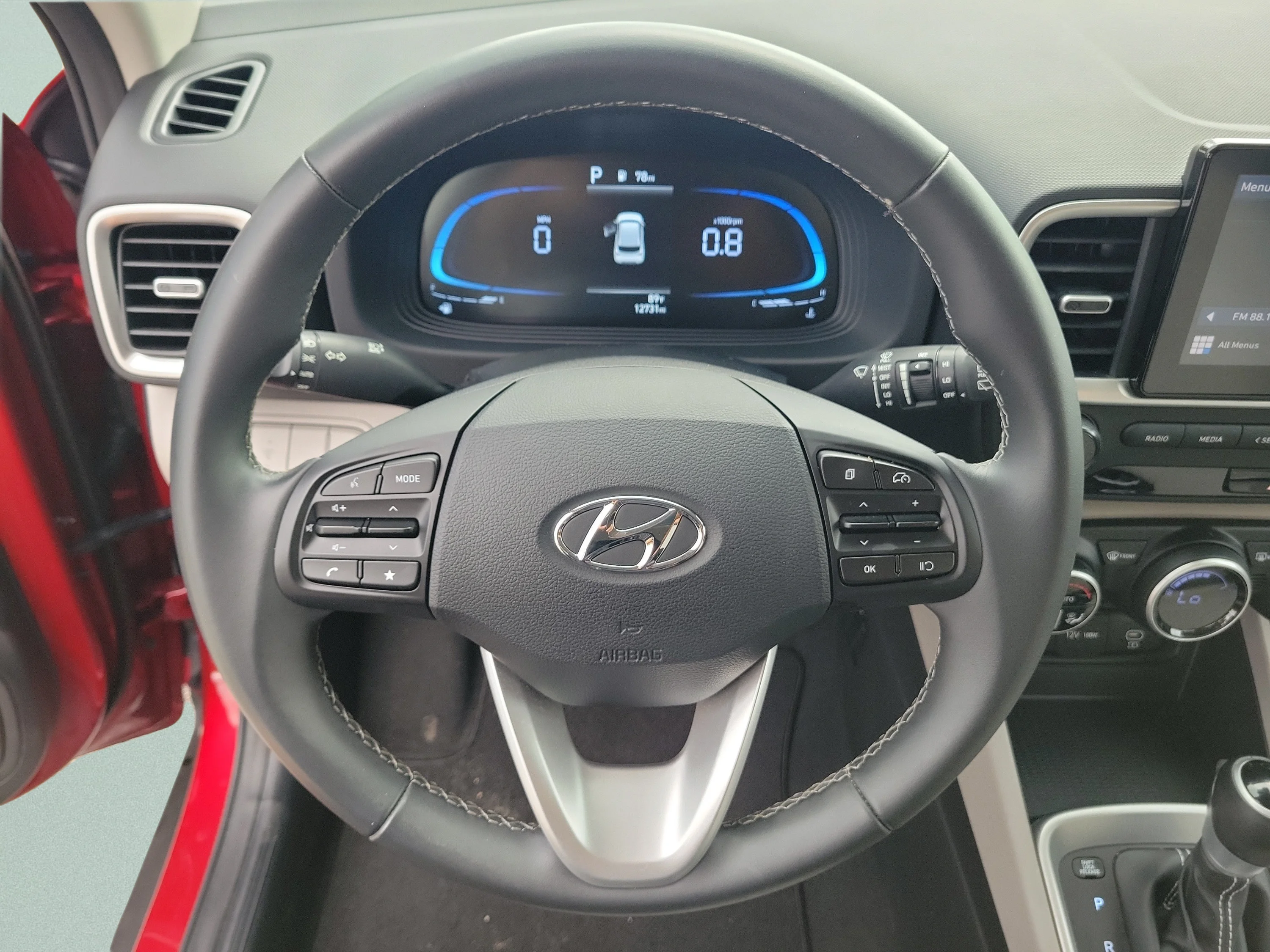 Used 2025 Ultimate Red Hyundai SEL image 22
