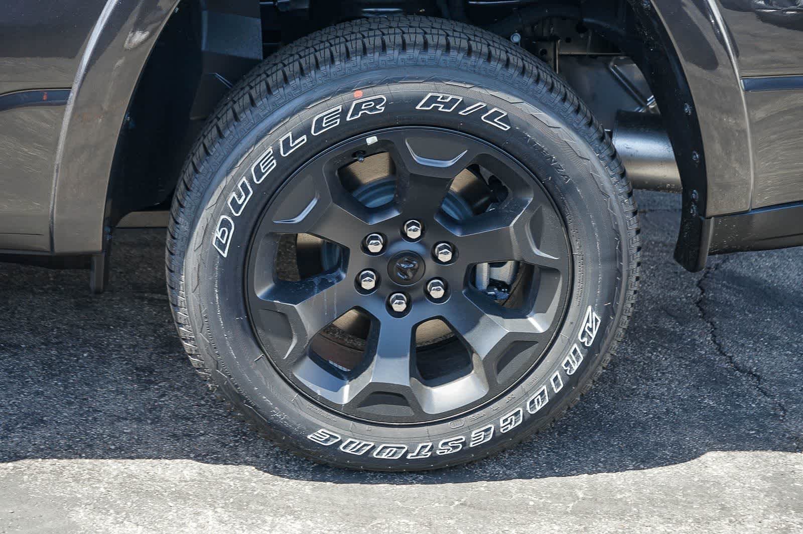 New 2026 Granite Crystal Metallic Clear-Coat Exterior Paint RAM Big Horn image 10