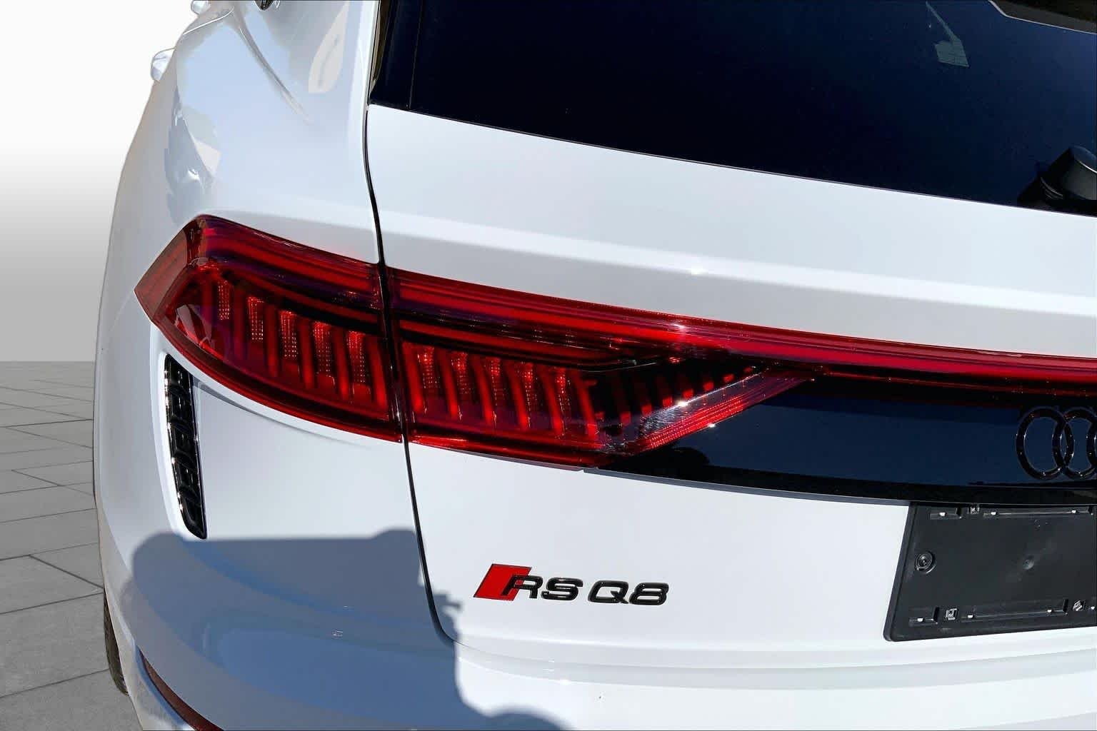 Used 2024 WHITE Audi  image 29