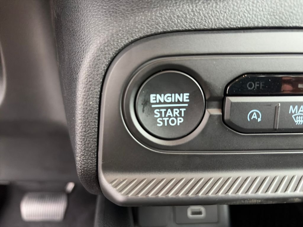 New 2026 Azure Gray Metallic Tri-Coat Ford Big Bend® image 29