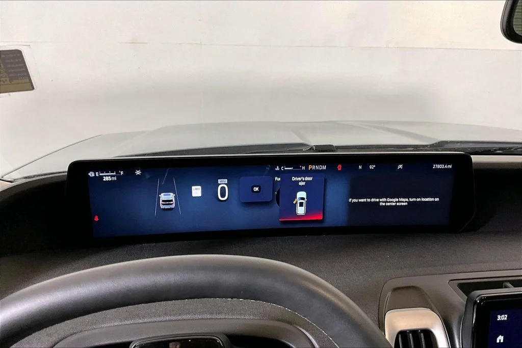 Used 2025 Gray Metallic Ford Active image 16