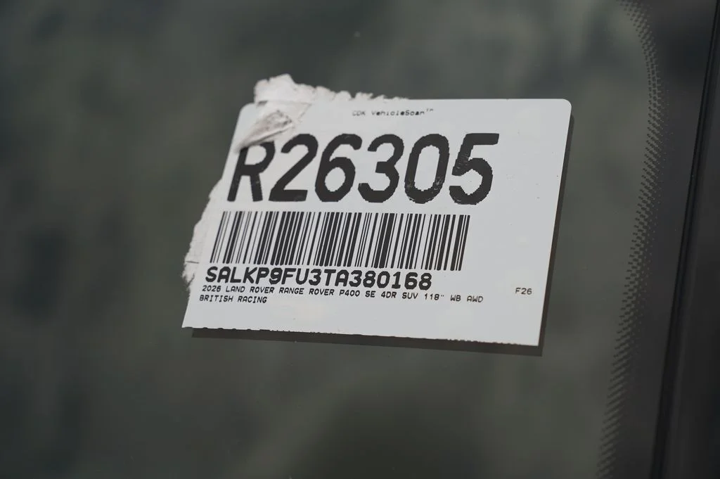 New 2026 British Racing Green Land Rover SE image 37