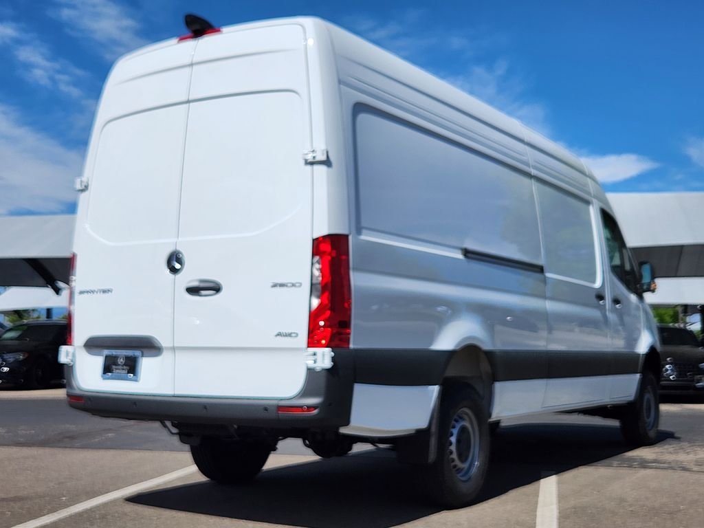Used 2026 ARCTIC WHITE Mercedes-Benz CARGO image 8