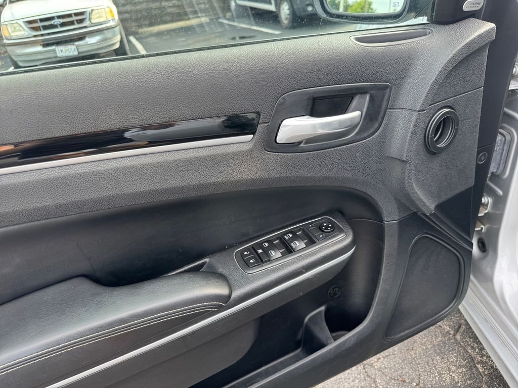 Used 2021 Silver Mist Clearcoat Chrysler S image 21