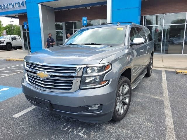 2019 Chevrolet Suburban 2WD 1500 Premier's photo