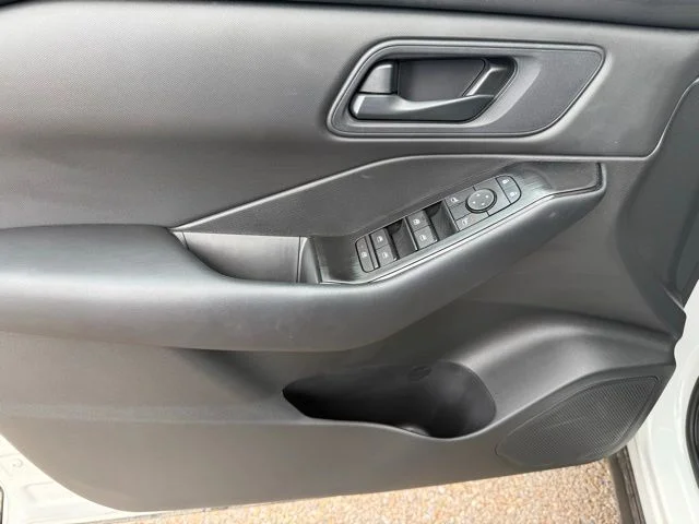Used 2026 White Nissan S image 10