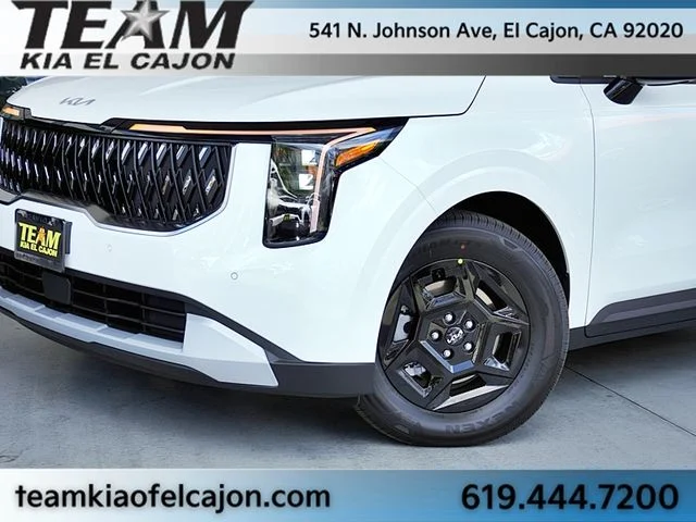 New 2026 White Kia LX image 3