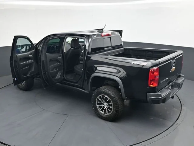 Used 2018 Black Chevrolet ZR2 image 46
