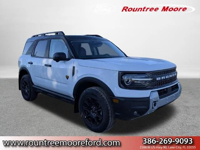 New 2026 Oxford White Ford Badlands® image 28