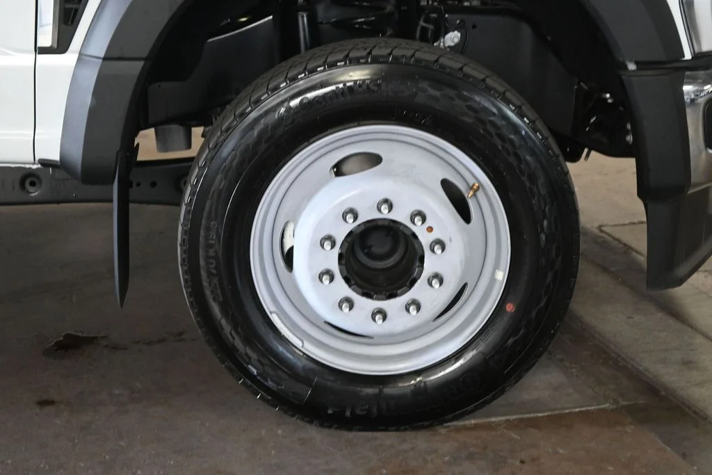 New 2026 White Ford XL image 28