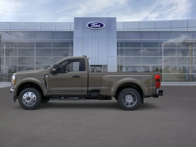 New 2026 Gray Ford XLT image 3