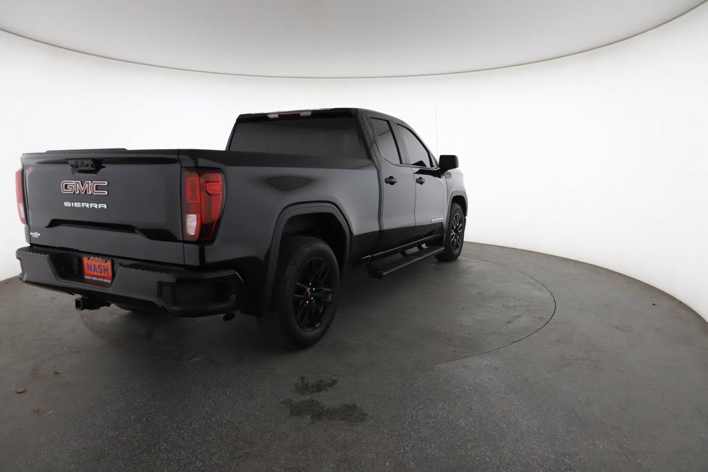 Used 2024 Onyx Black GMC Pro image 12
