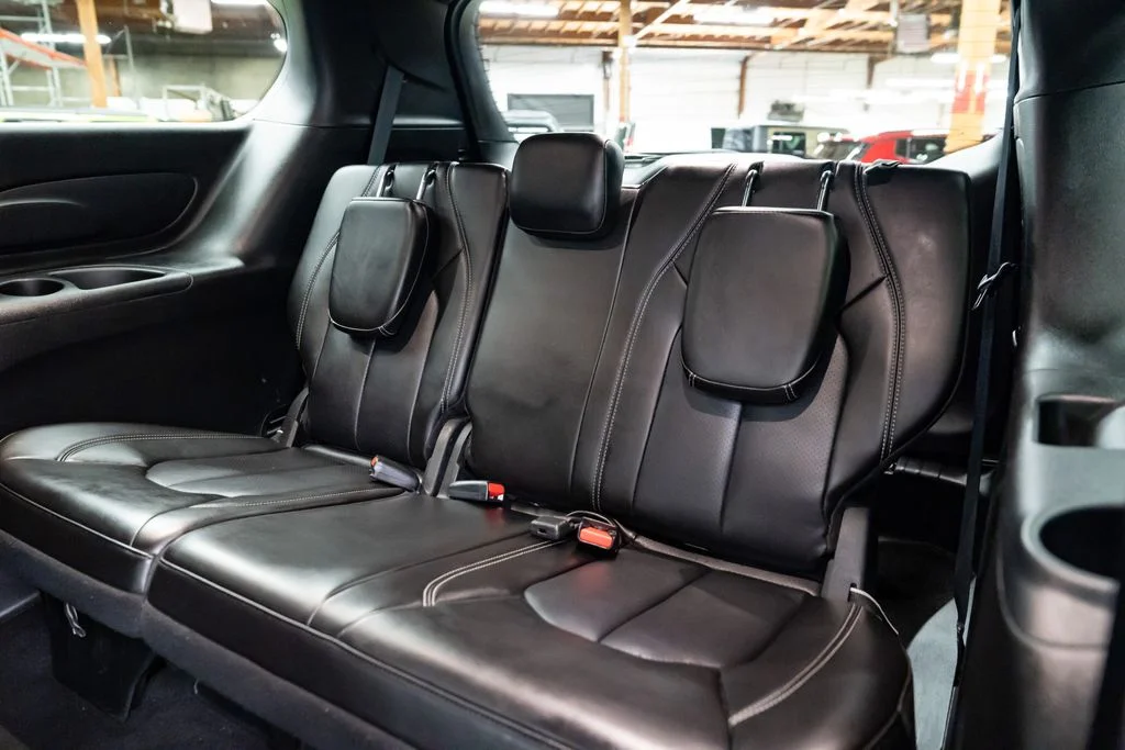 Used 2025 Black Chrysler Select image 26