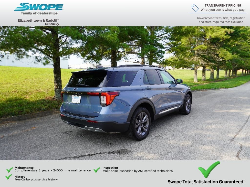 Used 2025 Vapor Blue Metallic Ford Active image 3