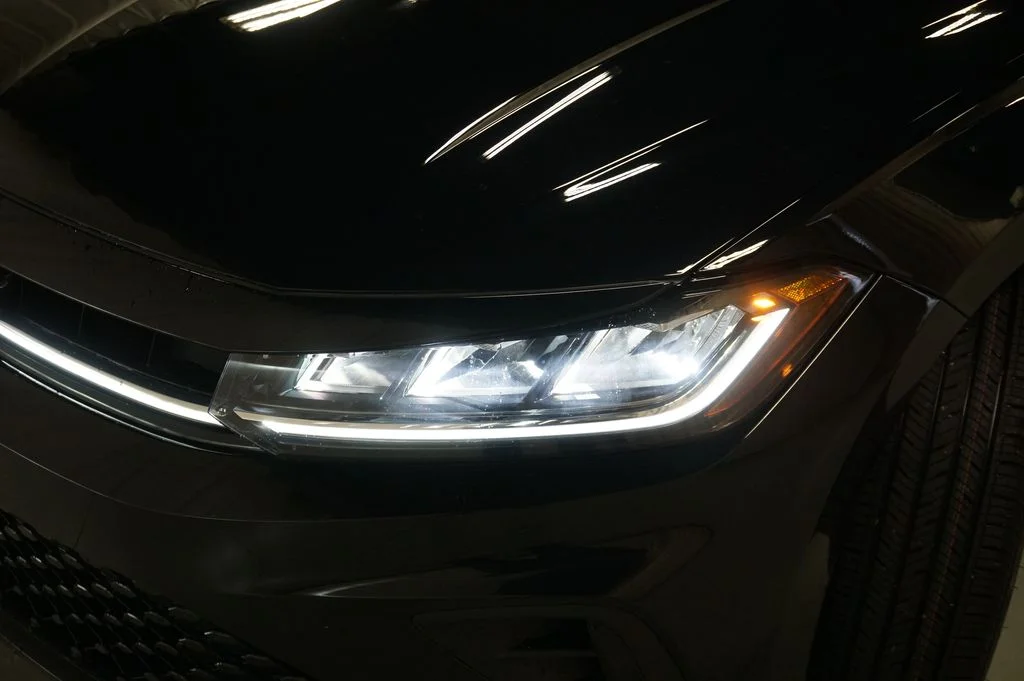 New 2026 Deep Black Volkswagen 1.5T Sport image 26
