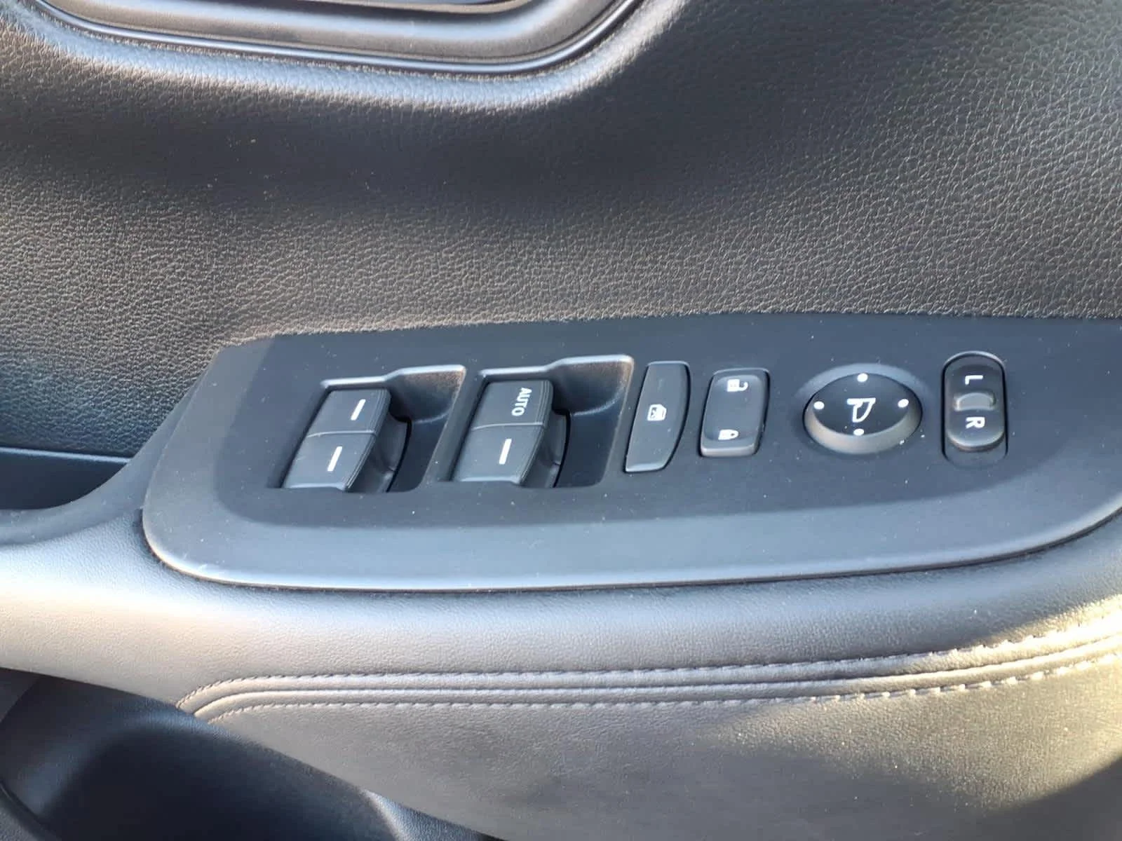2024 Honda HR-V LX - Photo 21