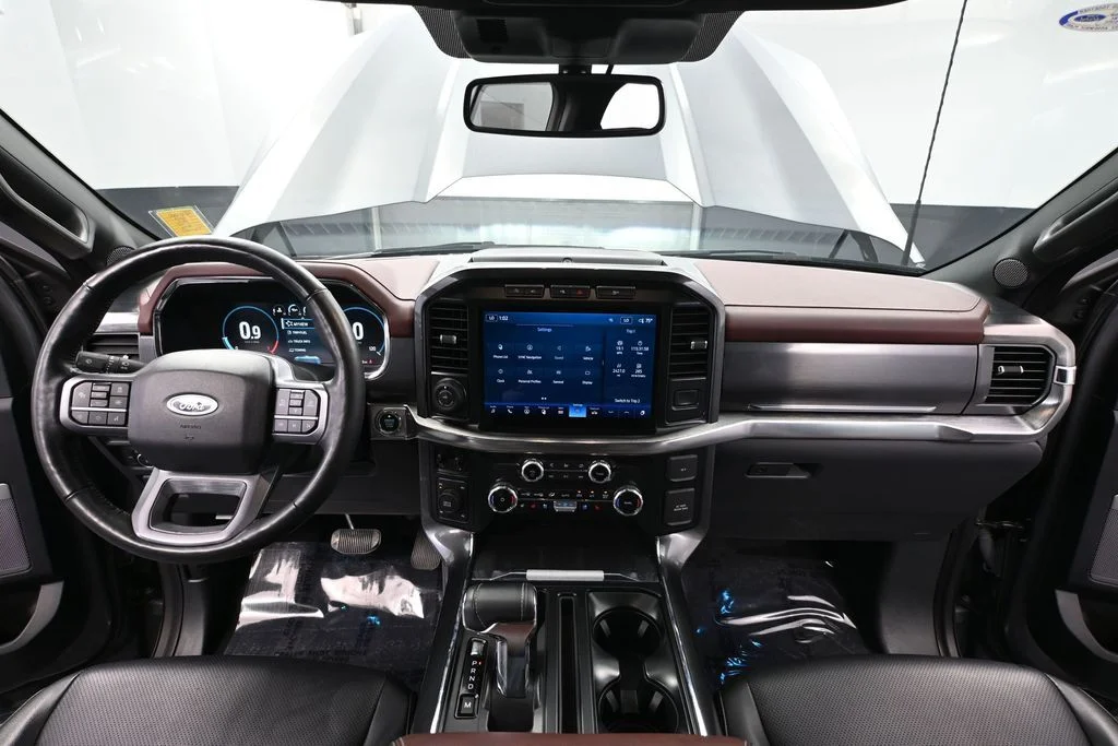 Certified Used 2023 Gray Ford Lariat image 28