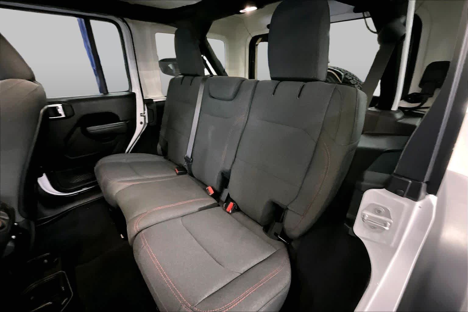 Used 2026 Bright White Clearcoat Jeep Rubicon image 19