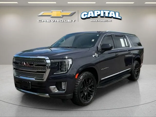 Used 2023 Silver GMC SLT image 1