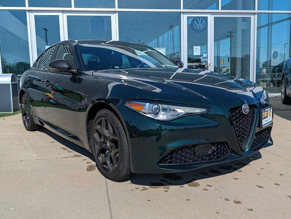 Used 2021 Green Alfa Romeo Sprint image 2
