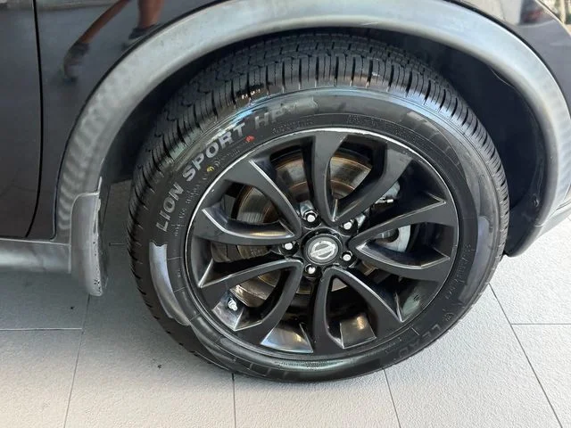 Used 2016 Black Nissan SV image 17