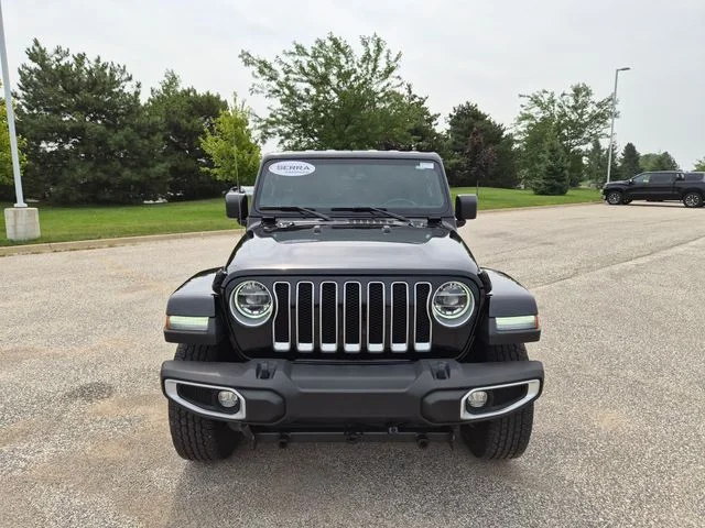 Used 2021 Black Jeep Unlimited Sahara image 3