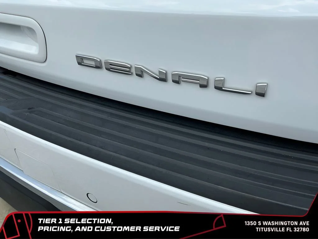 Used 2024 Summit White GMC Denali image 40