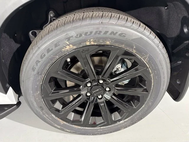 New 2026 Wind Chill Pearl Toyota Limited image 6