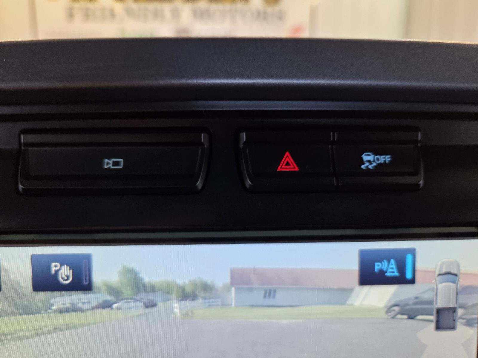 Used 2023 GRAY Ford XLT image 25