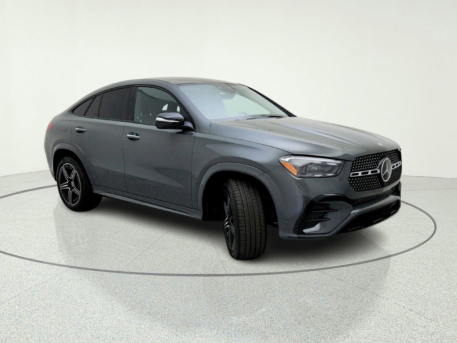 New 2026 MANUFAKTUR Silicon Grey Mercedes-Benz GLE 450 4MATIC® Coupe image 26