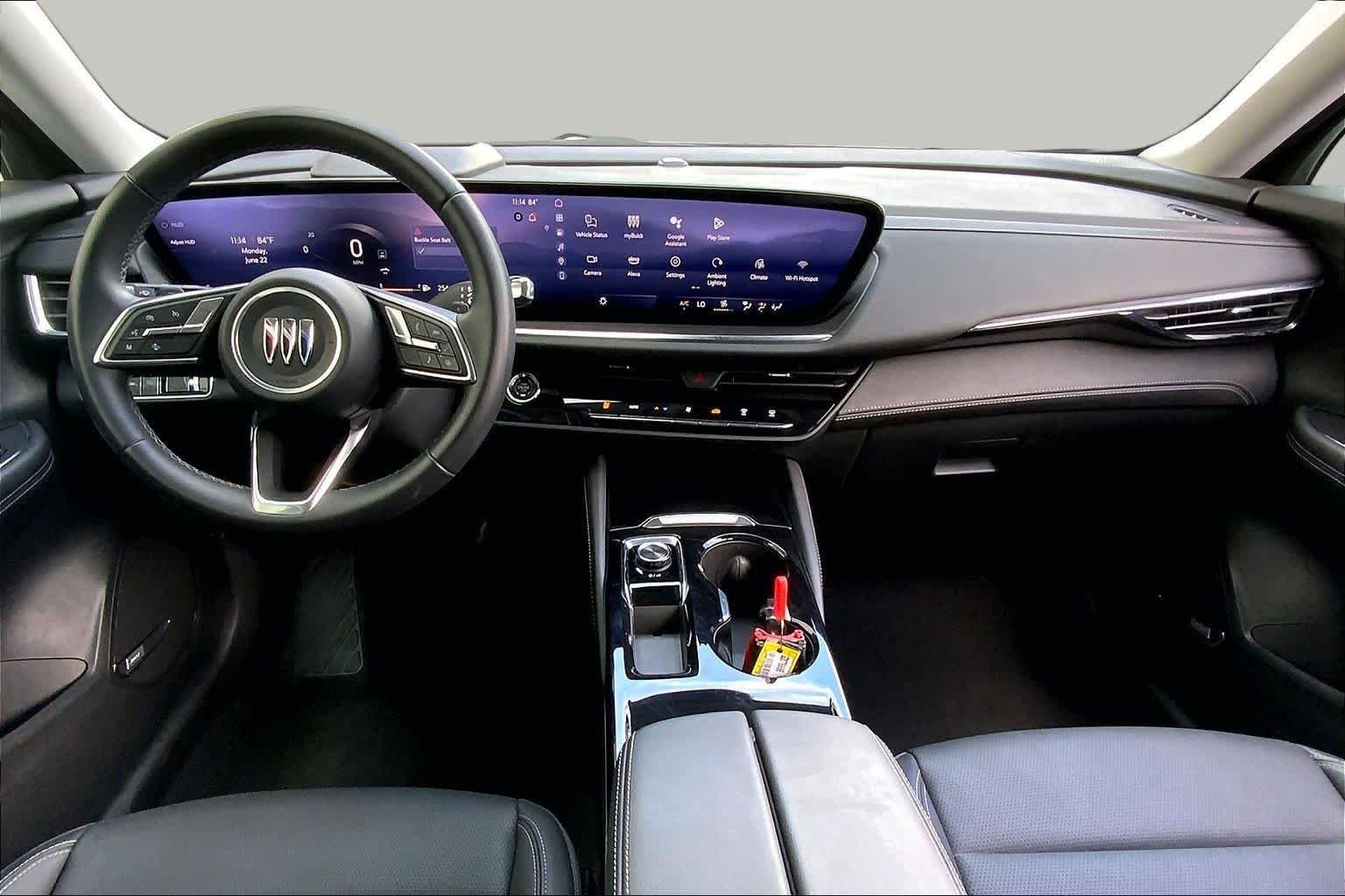 Used 2025 Summit White Buick Preferred image 15