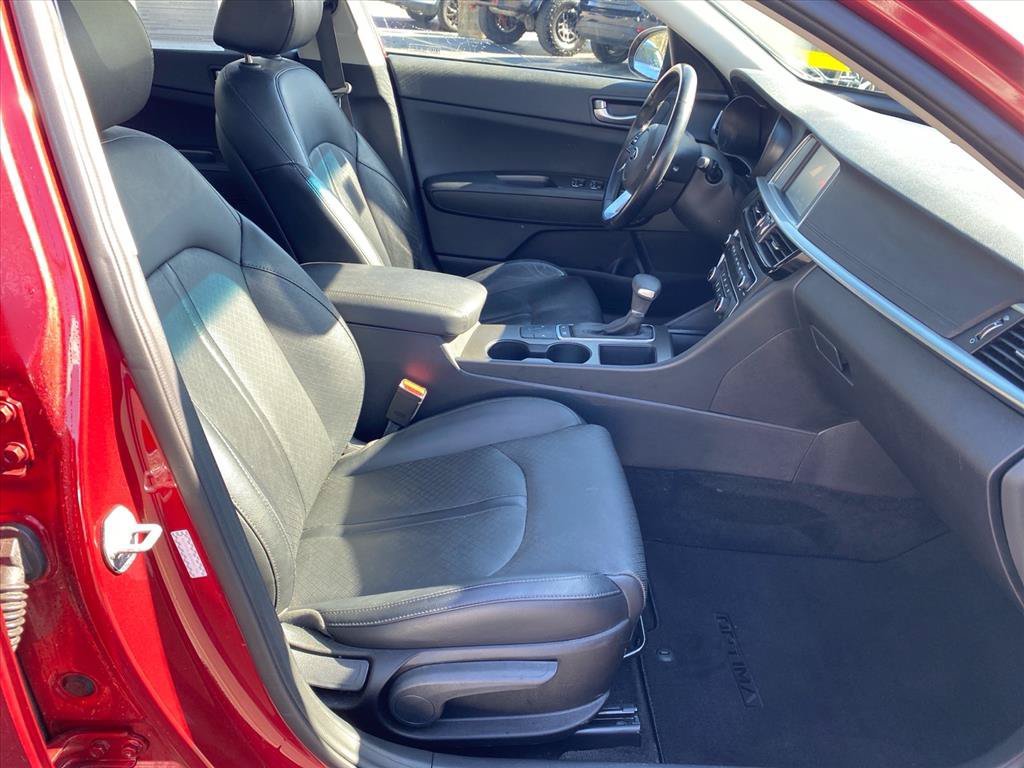 Certified Used 2020 Passion Red Kia SE image 27