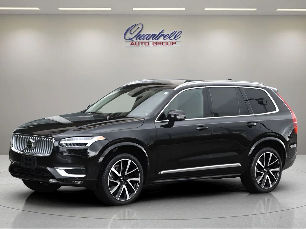 Certified Used 2023 Onyx Black Metallic Volvo Plus image 8