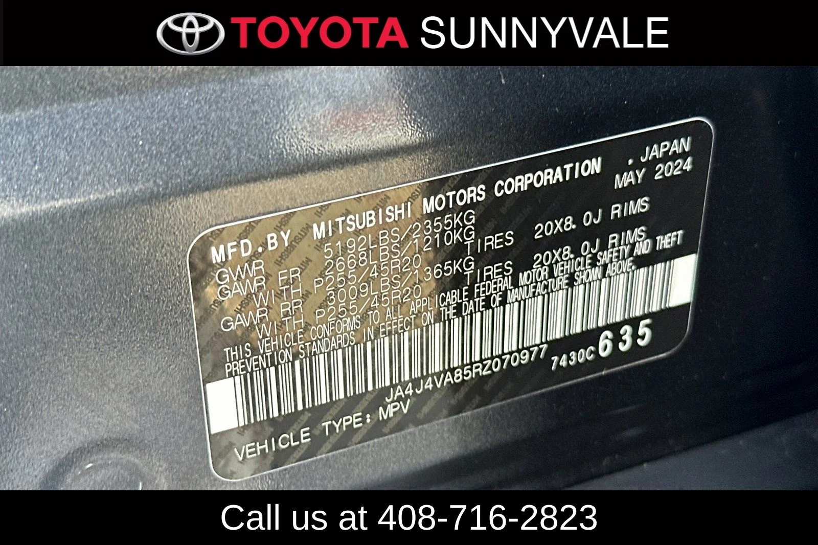 Used 2024  Mitsubishi SE image 32