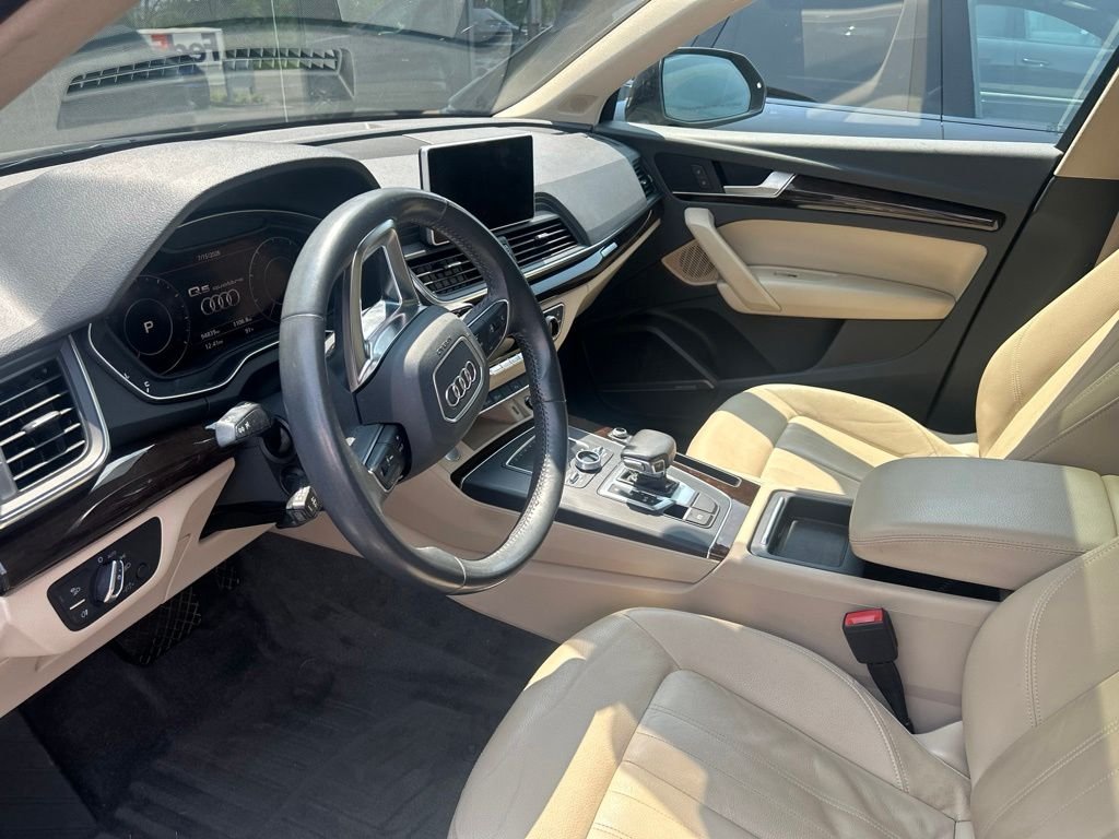 Used 2018 Blue Audi 2.0T image 25