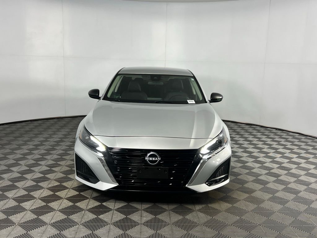 2024 Nissan Altima S photo 4