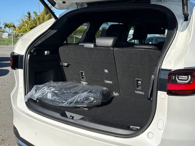New 2026 Rhodium White Premium Mazda 3.3 Turbo Premium Plus AWD image 17