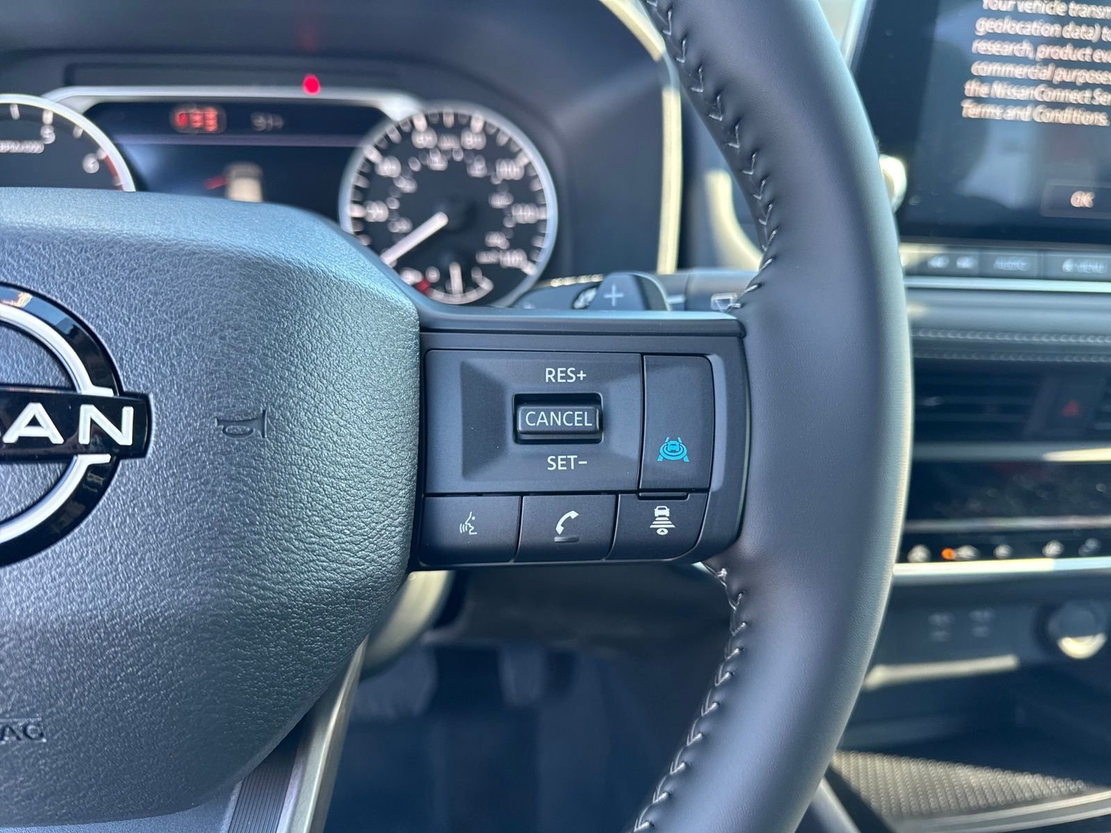 New 2026 Nissan Rogue Dark Armor 4D Sport Utility