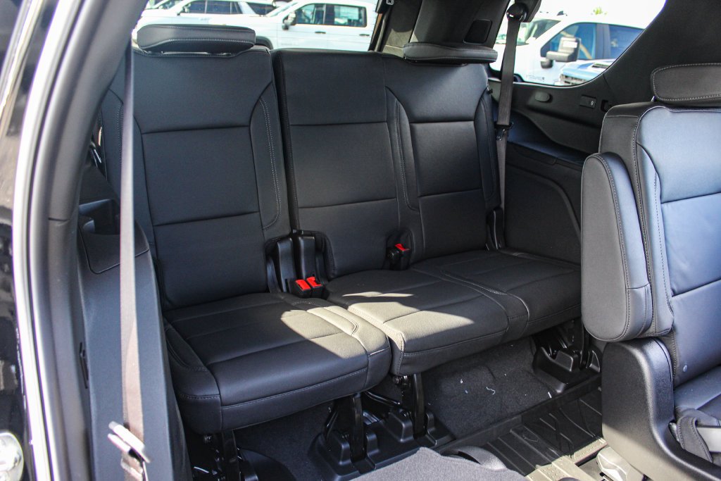 2027 Chevrolet Tahoe LT - Photo 15