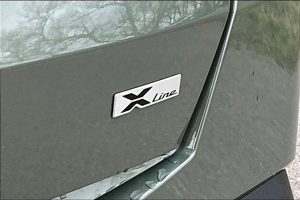 New 2026 Jungle Green Kia X-Line SX Prestige AWD image 9