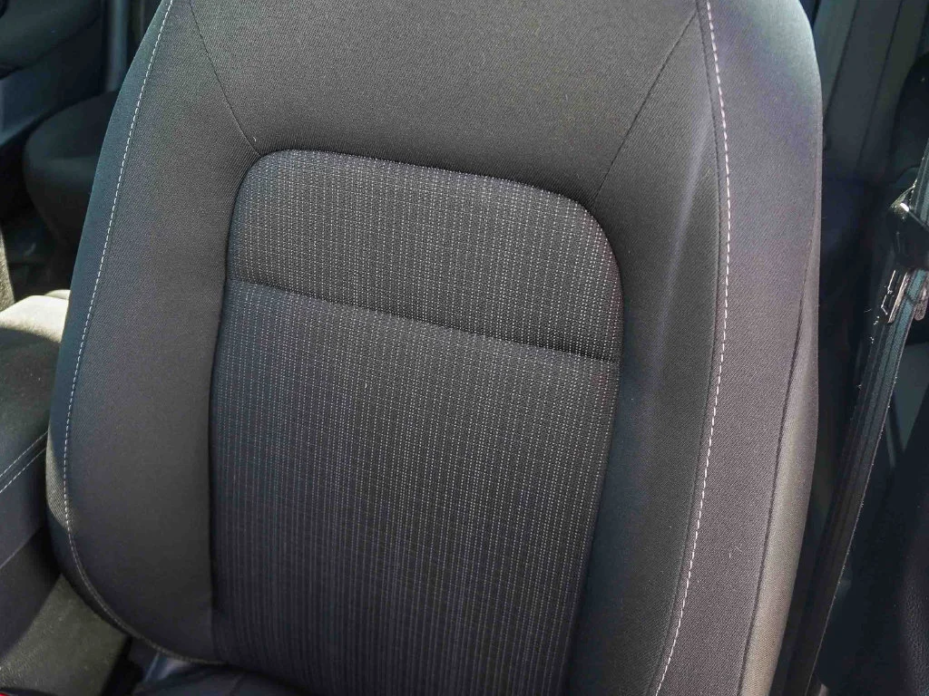 Certified Used 2025 Meteorite Gray Metallic Honda LX image 27