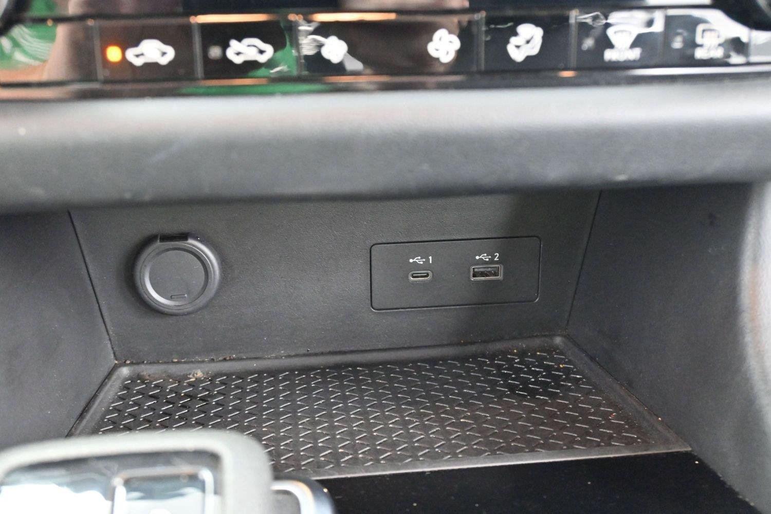 Used 2022 Green Nissan SL image 26