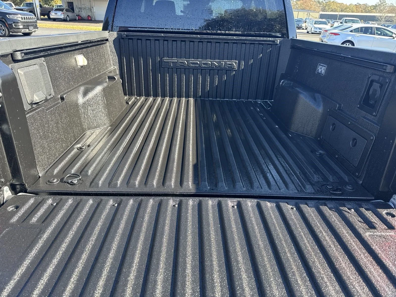 Used 2024  Toyota  image 36