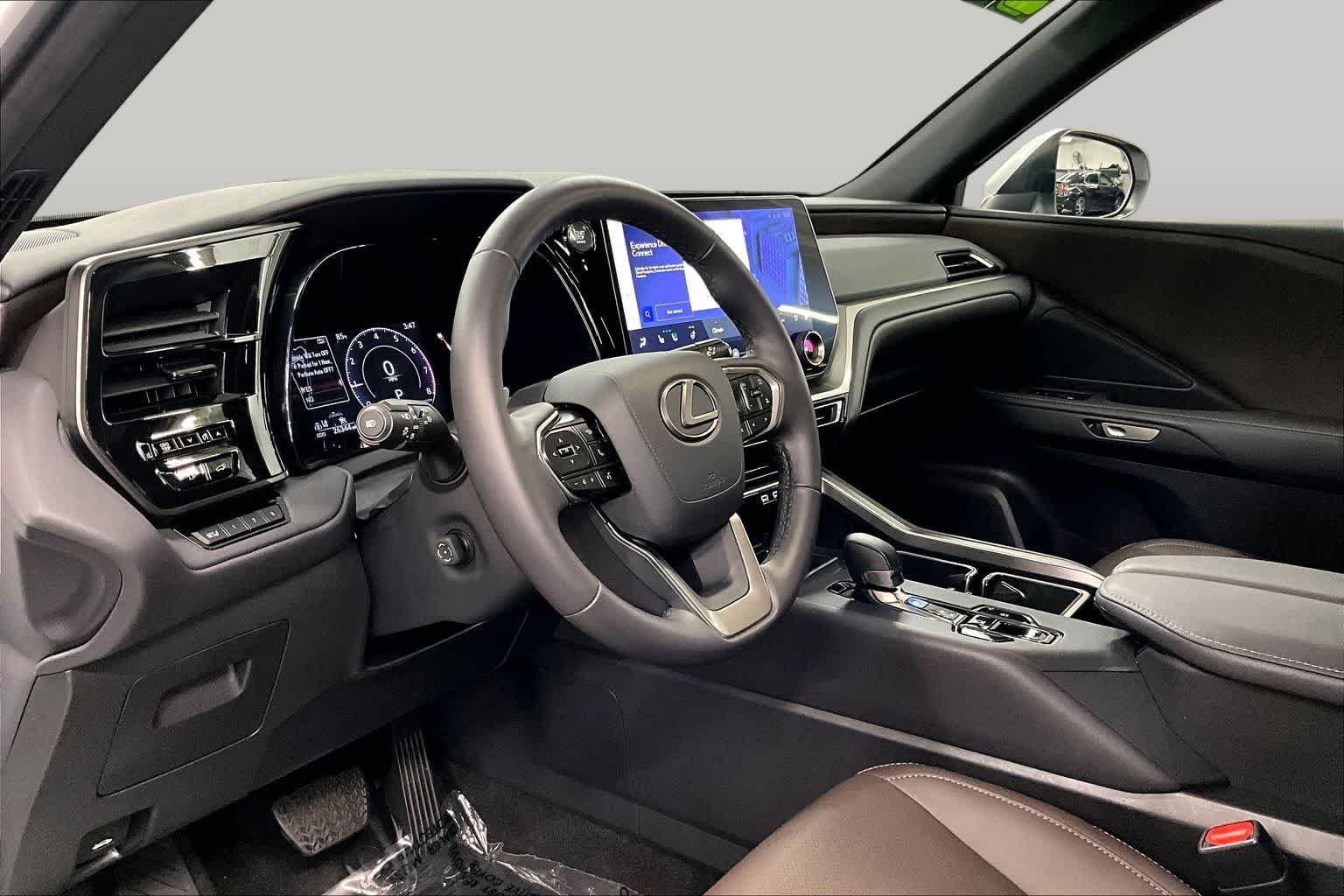 Certified Used 2024 Wind Chill Pearl Lexus Premium image 17