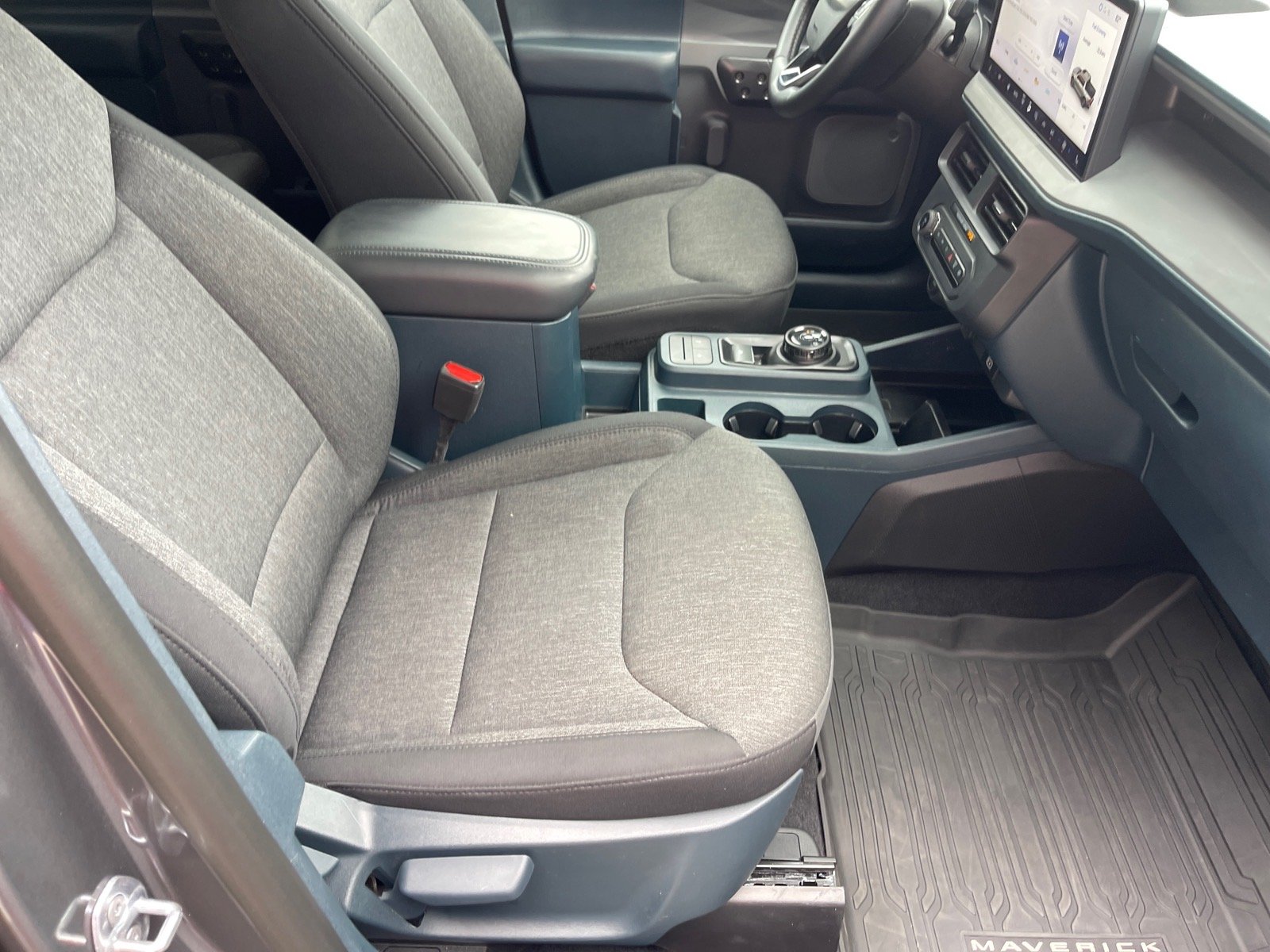 Used 2025 Carbonized Gray Metallic Ford XLT image 18
