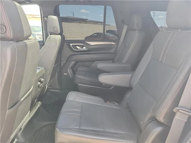 Used 2024 White Chevrolet RST 4x4 image 11